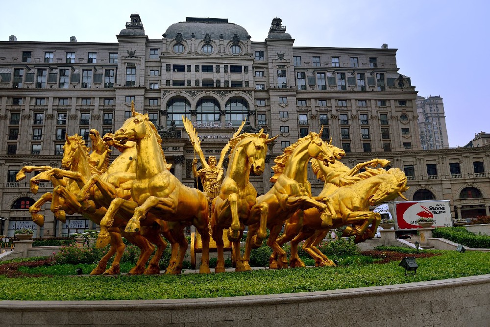 阿波羅戰車雕塑